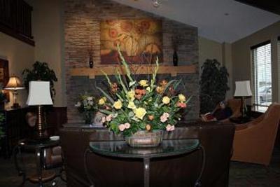 фото отеля AmericInn Lodge & Suites Monmouth