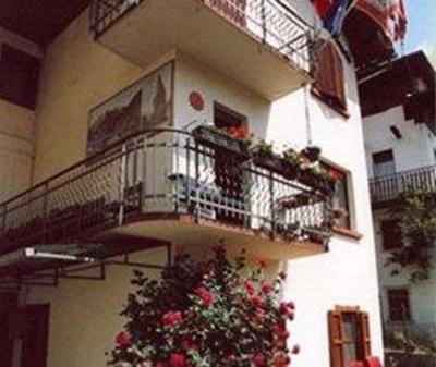 фото отеля Albergo Adelia Domegge di Cadore