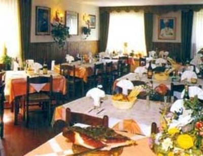 фото отеля Albergo Adelia Domegge di Cadore
