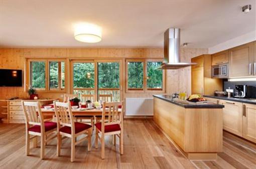 фото отеля Appartements Waldhausl