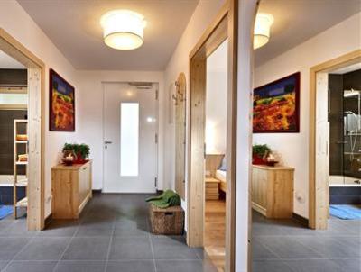 фото отеля Appartements Waldhausl