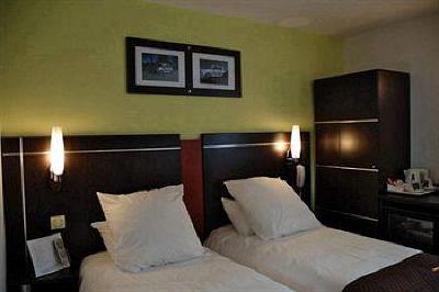 фото отеля Kyriad Design Enzo Reims Tinqueux