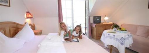 фото отеля Naturidyll Seehotel Huber
