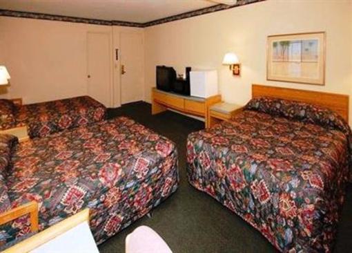 фото отеля Econo Lodge Kalkaska