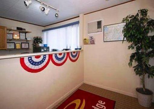 фото отеля Econo Lodge Kalkaska