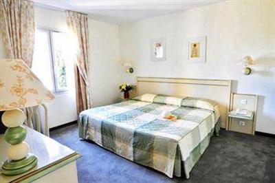 фото отеля Hotel Golf Grand Avignon