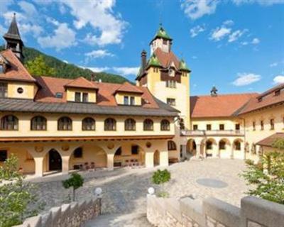 фото отеля Naturhotel Schloss Kassegg
