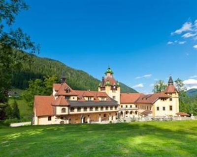 фото отеля Naturhotel Schloss Kassegg