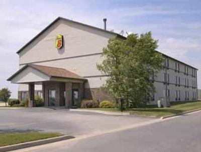 фото отеля Super 8 Motel Columbus (Wisconsin)