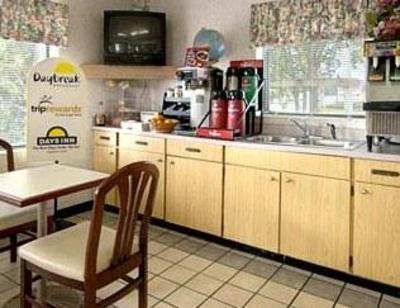 фото отеля Days Inn Ashburn
