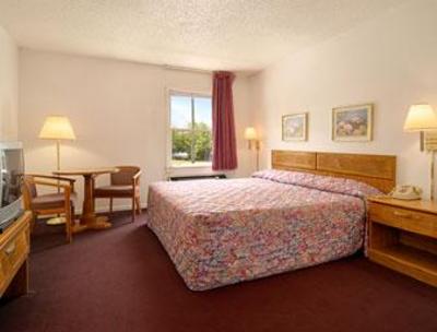фото отеля Super 8 Manning