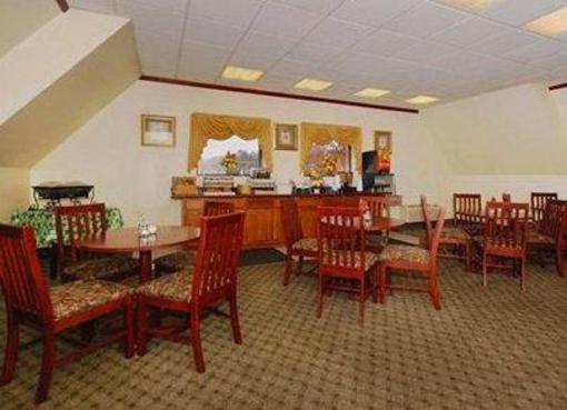 фото отеля Quality Inn Brookville