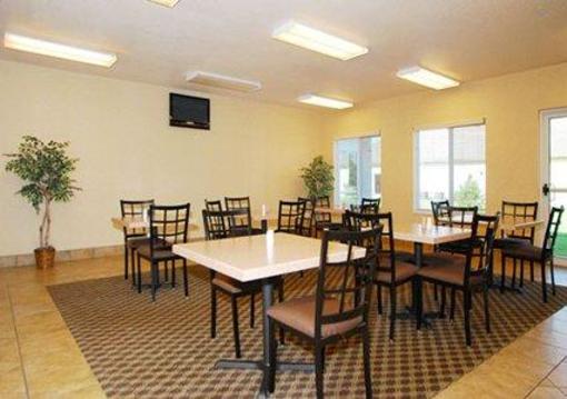 фото отеля Sleep Inn & Suites Parsons