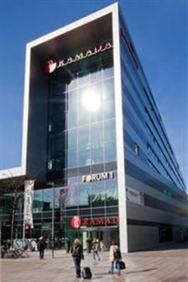 фото отеля Ramada Salzburg City Centre