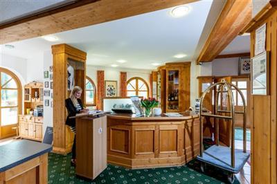 фото отеля Hotel Edelfinger Hof Bad Mergentheim