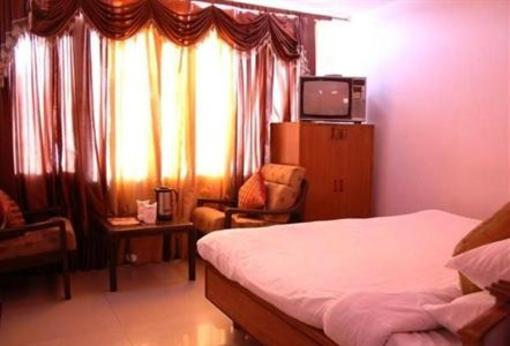 фото отеля Surya Hotel Shimla