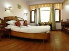 фото отеля Surya Hotel Shimla