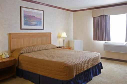 фото отеля Americas Best Value Inn Hayward
