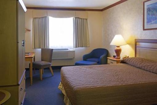 фото отеля Americas Best Value Inn Hayward