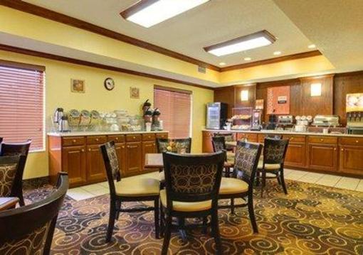фото отеля Comfort Inn & Suites Niles (Michigan)