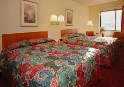 фото отеля Econo Lodge Ithaca
