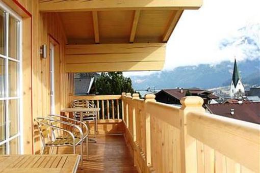 фото отеля Hotel Garni Huttl Bernd