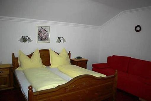фото отеля Hotel Garni Huttl Bernd