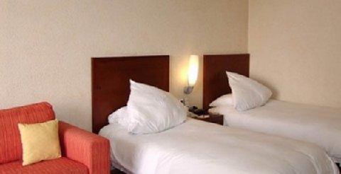 фото отеля San Marino Suites Hotel