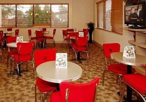 фото отеля Comfort Suites Fultondale