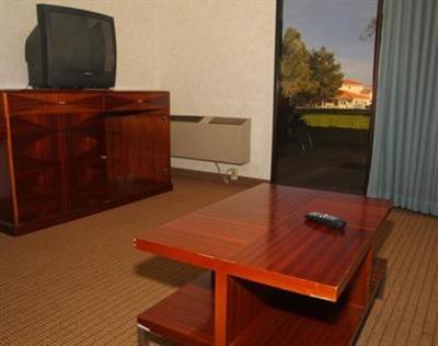 фото отеля Green Tree Inn And Extended Stay Suites