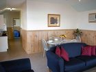 фото отеля Coachhouse Marina Resort