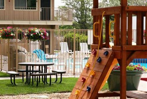 фото отеля Affordable Inn Denver West Wheat Ridge