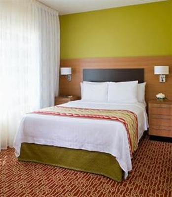 фото отеля TownePlace Suites Fort Worth Bedford