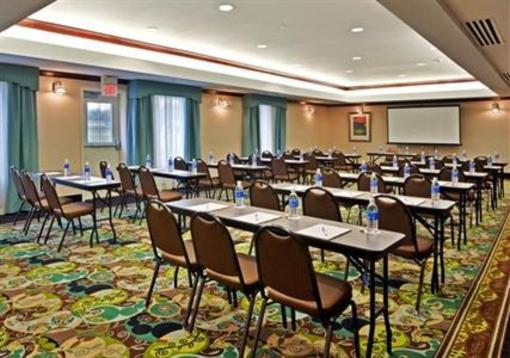 фото отеля Holiday Inn Express Hotel & Suites Franklin (Ohio)