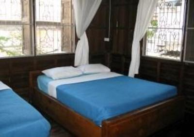 фото отеля Yourhouse Guesthouse