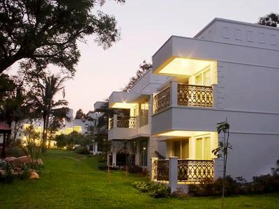 фото отеля Golden Landmark Resort
