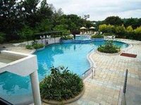 Golden Landmark Resort