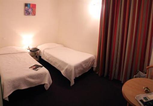 фото отеля Hotel du Parc de Villeneuve-Loubet