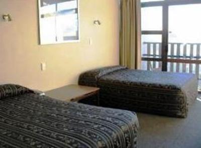 фото отеля Bealey's Hotel