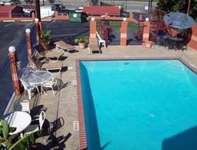 фото отеля Travelodge Hotel Lackland San Antonio