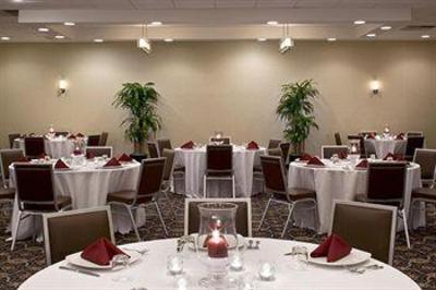 фото отеля Four Points by Sheraton Asheville Downtown