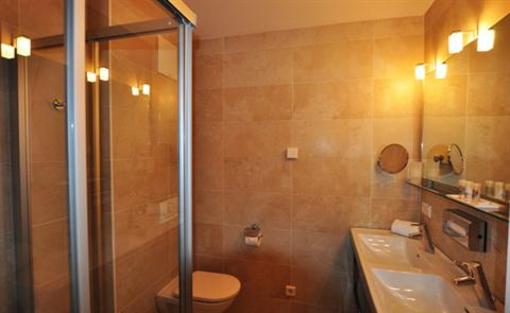 фото отеля Avenida Mountain Resort Kaprun