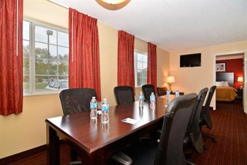 фото отеля MainStay Suites Alcoa Knoxville Airport