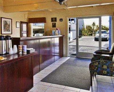 фото отеля Travelodge by the Bay