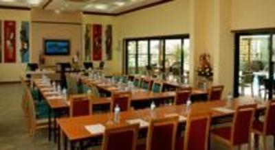 фото отеля Harbour View Suites