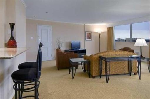 фото отеля Hilton Oak Lawn