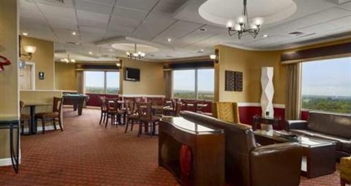 фото отеля Hilton Oak Lawn