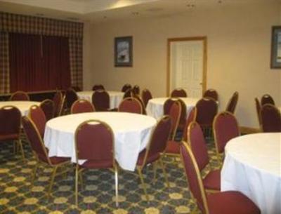 фото отеля Baymont Inn & Suites Fort Myers Airport