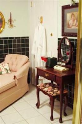 фото отеля Central Park Bed and Breakfast