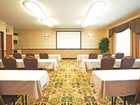 фото отеля Holiday Inn Express Minneapolis-Minnetonka